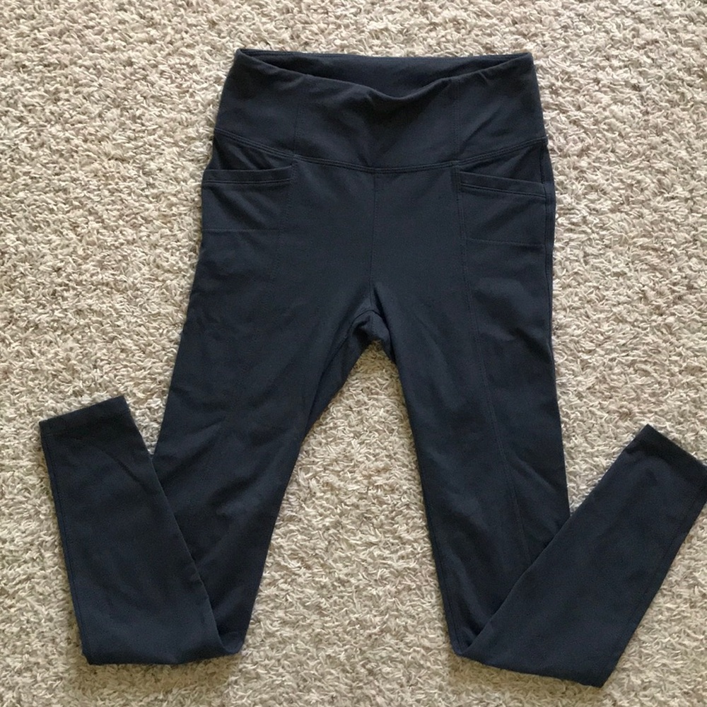 Athleta women’s dark gray yoga pants size S